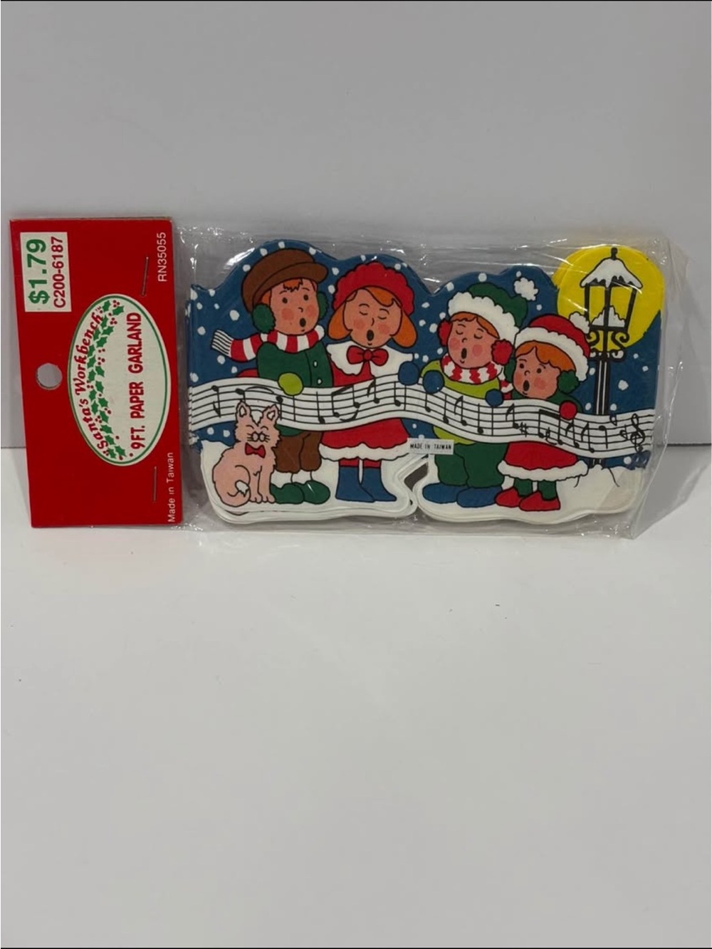 Vintage Santa's Workbench Holiday Carolers Fold-Out 9 ft Paper Garland